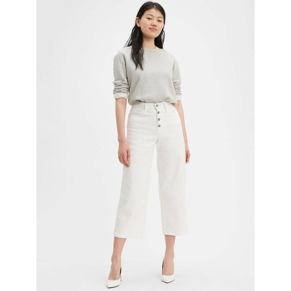 Levi's Denim - ❤️SOLD❤️Levi's Women's Mile High Cropped Wide Leg